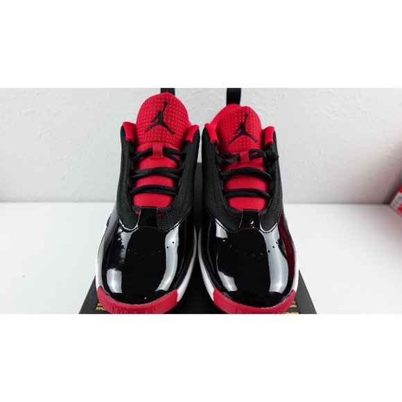 Air Jordan Max Aura 6 Bred Men 8 Nike FQ8298-006 Brand New Tiny Flaw main image 9